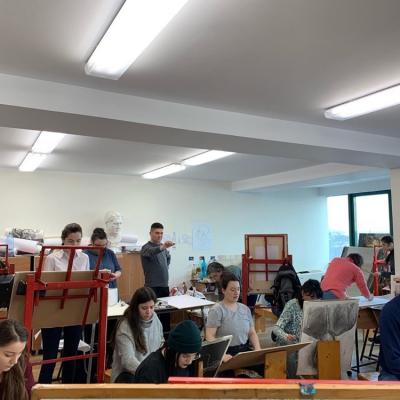 Atmosferă de atelier